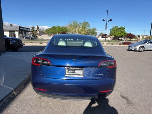 Used 2021 Tesla Model 3 Long Range AWD/4WD image 7