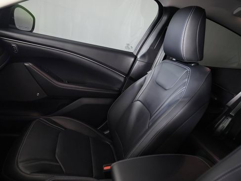 Used 2025 Ford Mustang Mach-E Premium image 31