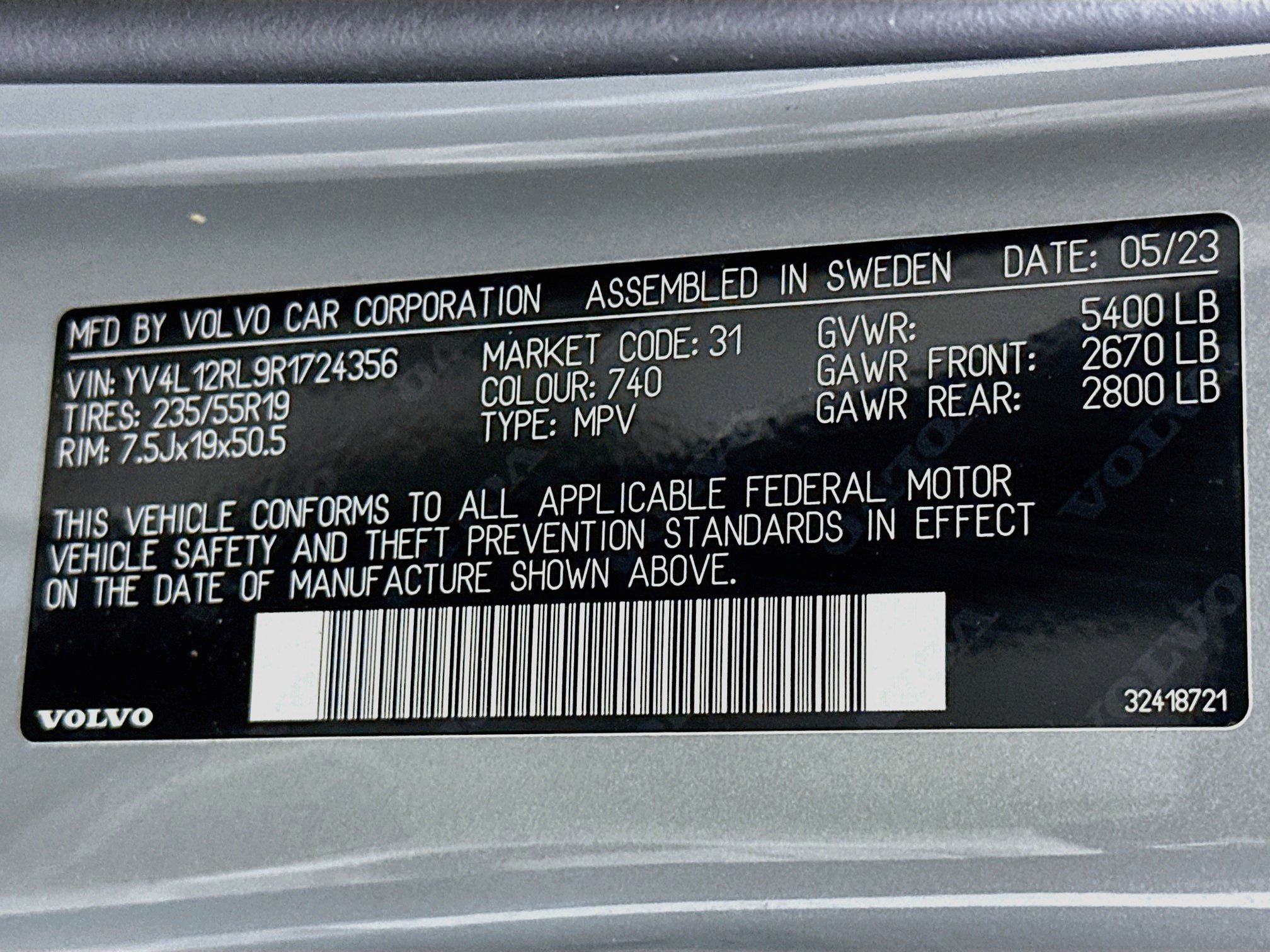 Used 2024 Volvo XC60 B5 Plus w/ Protection Package Premier AWD/4WD image 12