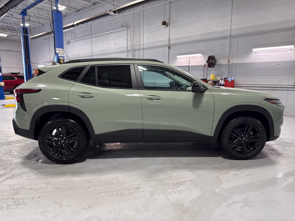 New 2026 Chevrolet Trax ACTIV w/ Driver Confidence Package FWD image 45