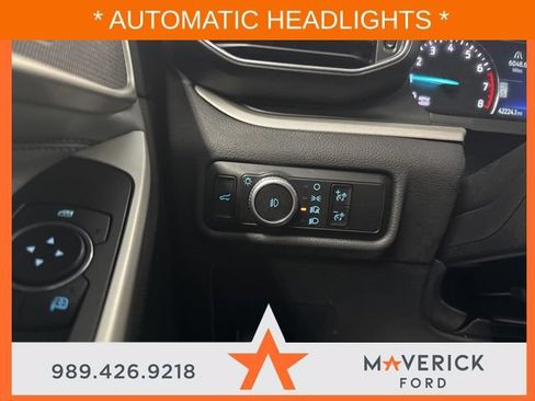 Used 2023 Ford Explorer XLT w/ Equipment Group 202A AWD/4WD image 25