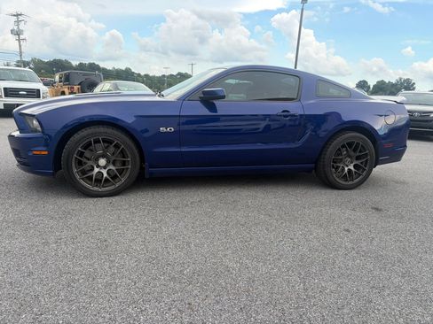 Used 2014 Ford Mustang GT w/ Brembo Brake Package RWD image 18