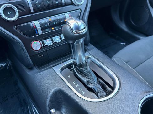 Used 2022 Ford Mustang Coupe w/ Equipment Group 101A image 38