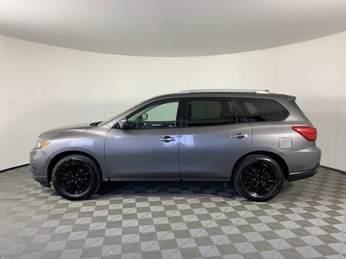 Used 2019 Nissan Pathfinder SL image 6