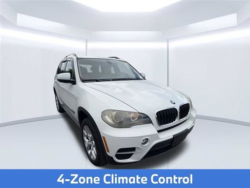 Used 2011 BMW X5 xDrive35i AWD/4WD image 3