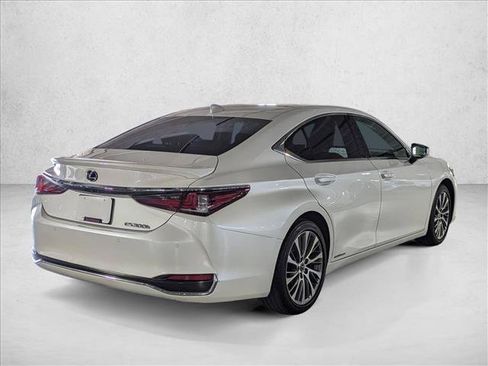Used 2019 Lexus ES 300h w/ Premium Package FWD image 5
