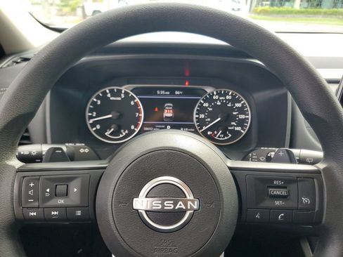 Certified 2024 Nissan Rogue S FWD image 18