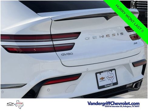 Used 2025 Genesis GV80 3.5T e-SC AWD/4WD image 5