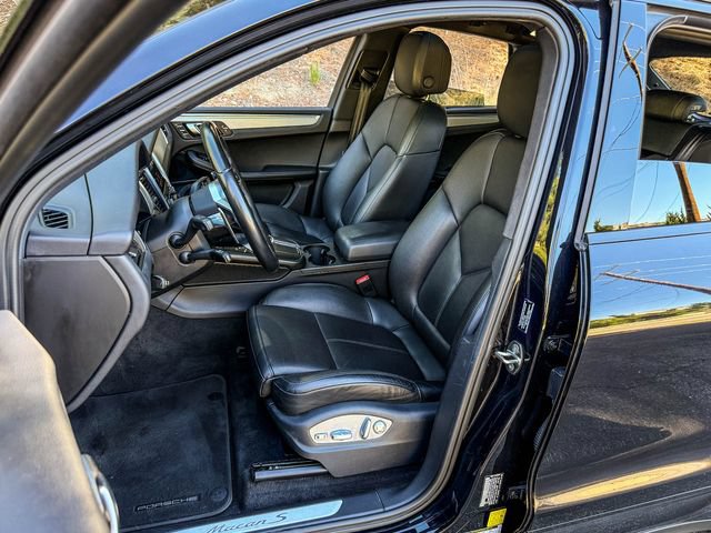 Used 2017 Porsche Macan S AWD/4WD image 9