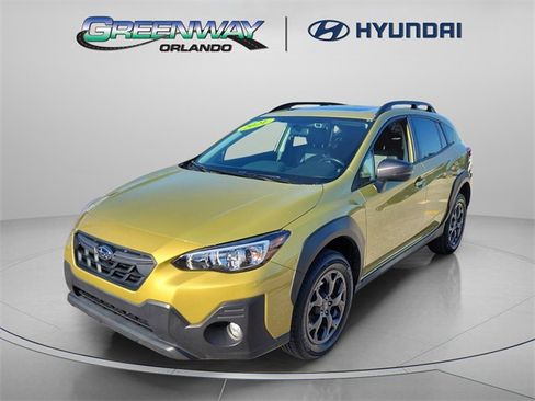 Used 2021 Subaru Crosstrek 2.5i Sport w/ Moonroof Package image 2