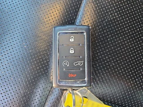 Used 2021 Jeep Grand Cherokee L Summit AWD/4WD image 37