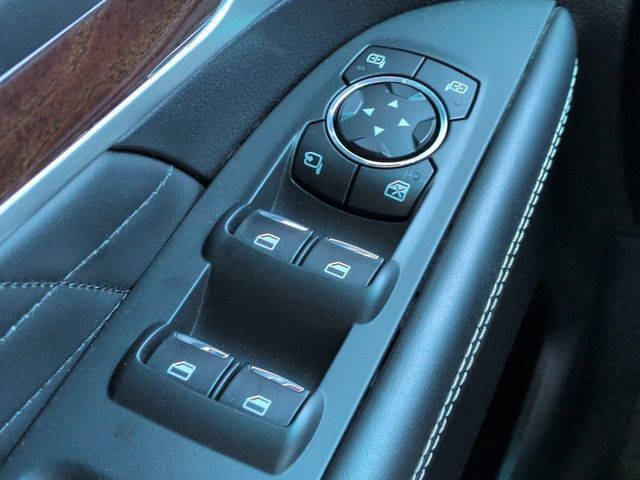 Used 2017 Ford Explorer Platinum AWD/4WD image 25
