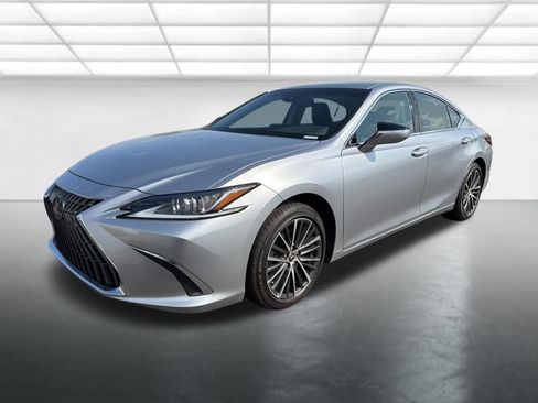Used 2023 Lexus ES 350 w/ Premium Package FWD image 18