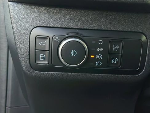 Used 2023 Ford Escape ST-Line Elite image 19