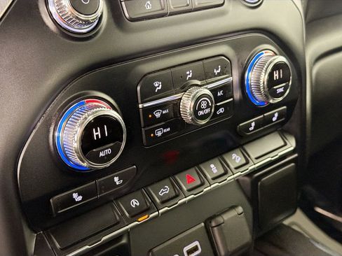 Used 2021 GMC Sierra 1500 Elevation image 14