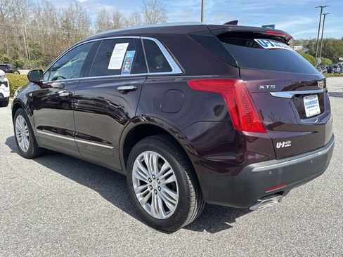 Used 2017 Cadillac XT5 Premium Luxury image 5