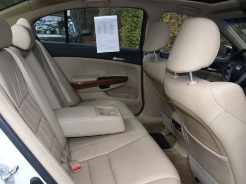 Used 2012 Honda Accord EX-L image 22