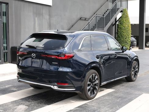 Used 2025 MAZDA CX-90 3.3 Turbo S w/ Premium Plus AWD/4WD image 4