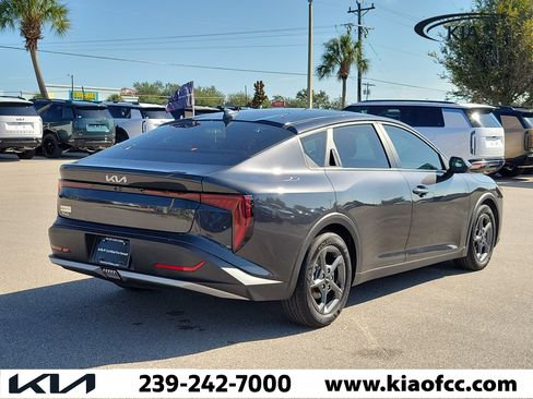 Certified 2025 Kia K4 FWD image 6