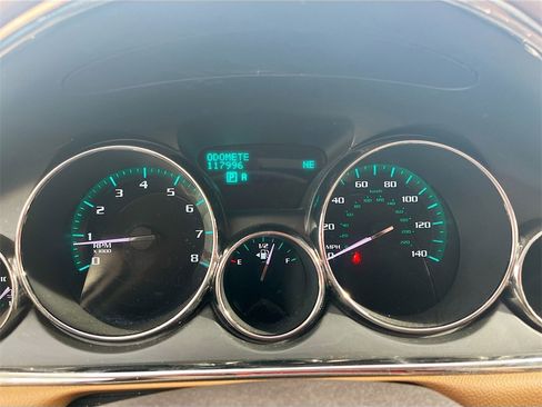 Used 2014 Buick Enclave Leather image 12