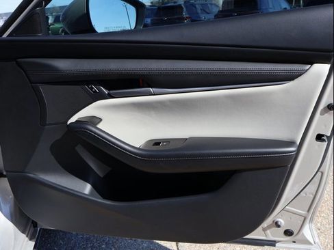 New 2026 MAZDA MAZDA3 2.5 S Sedan w/ Preferred Pkg image 9