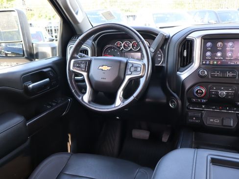 Used 2022 Chevrolet Silverado 2500 LTZ AWD/4WD image 16
