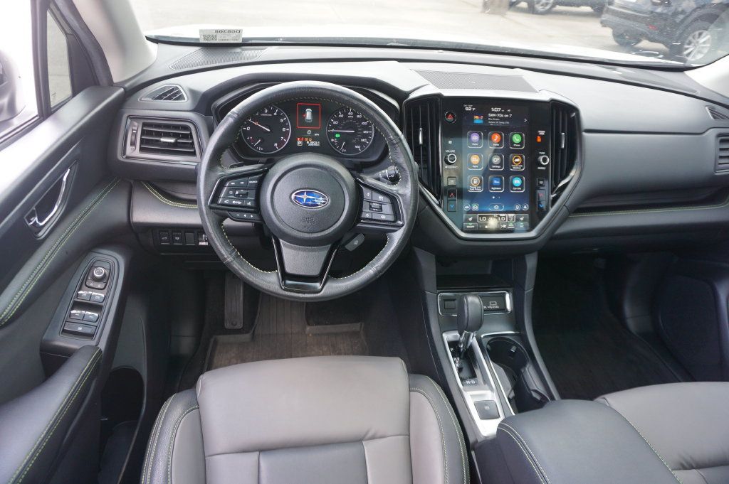 Used 2023 Subaru Ascent Onyx Edition AWD/4WD image 6
