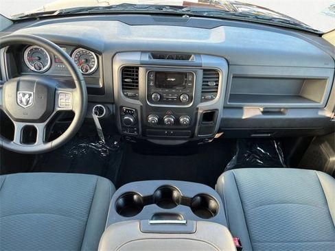 Used 2018 RAM 1500 Express image 11
