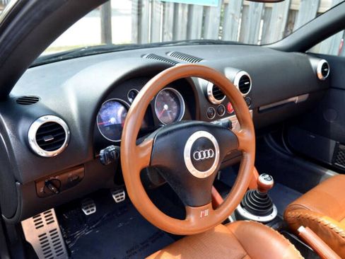 Used 2001 Audi TT 1.8T image 10