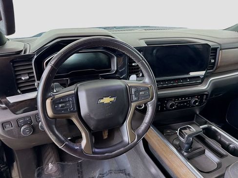 Used 2023 Chevrolet Silverado 1500 High Country AWD/4WD image 24