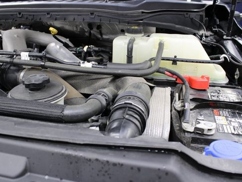 Used 2023 Ford F250 Lariat w/ Lariat Ultimate Package image 28