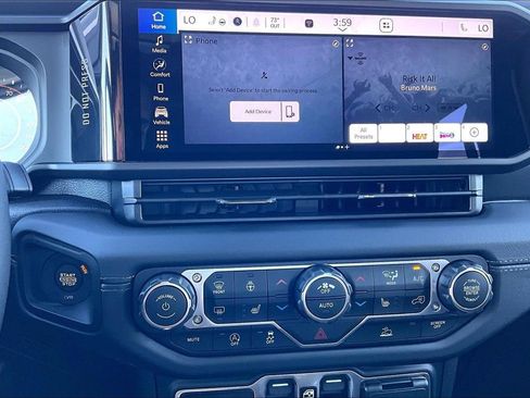 New 2026 Jeep Gladiator Sport image 37