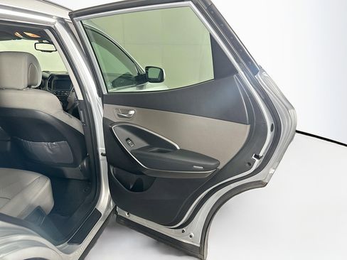 Used 2017 Hyundai Santa Fe Sport image 27