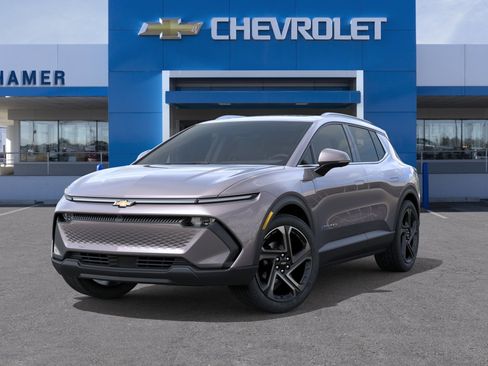 New 2026 Chevrolet Equinox EV LT w/ Convenience Package II image 32