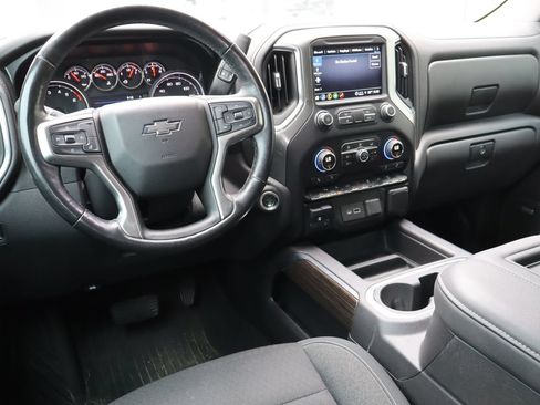Used 2021 Chevrolet Silverado 1500 RST w/ Texas Edition Plus AWD/4WD image 4