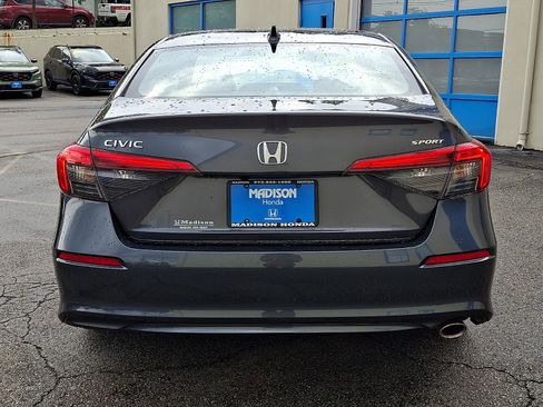 Used 2024 Honda Civic Sport image 5