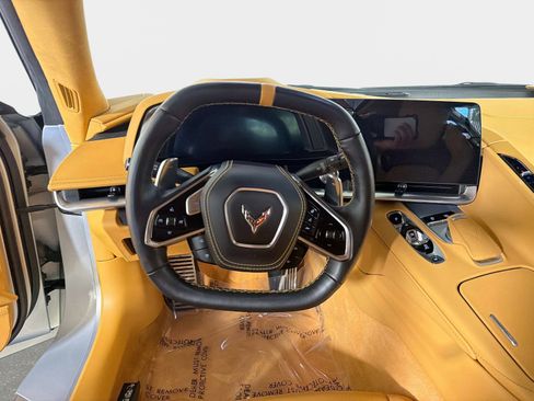 Used 2021 Chevrolet Corvette Stingray Premium Cpe w/ Z51 Performance Package RWD image 32