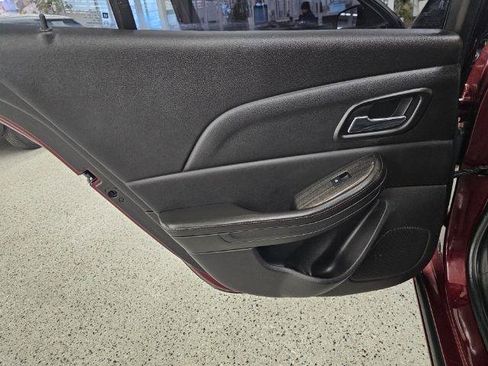 Used 2015 Chevrolet Malibu LT FWD image 27