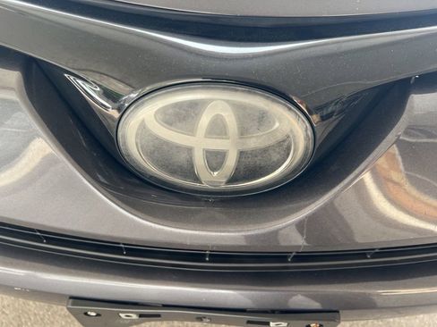 Used 2017 Toyota RAV4 LE w/ All Weather Liner Package AWD/4WD image 28