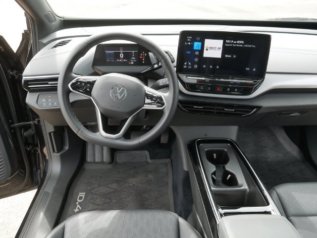 Used 2023 Volkswagen ID.4 Pro S AWD/4WD image 22