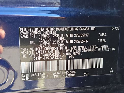 Used 2025 Toyota RAV4 XLE AWD/4WD image 34