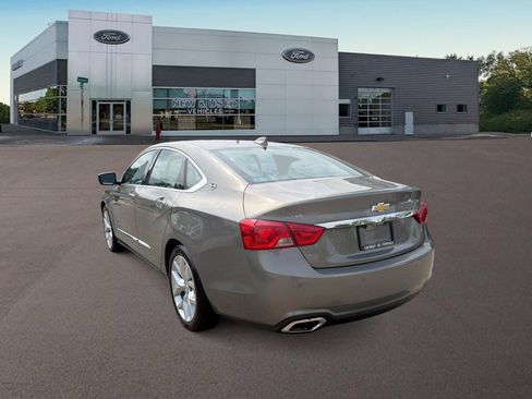 Used 2019 Chevrolet Impala Premier FWD image 7