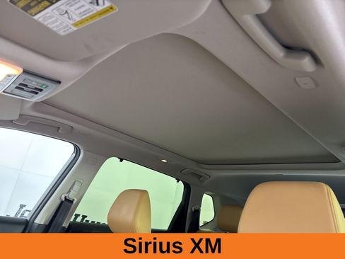 Used 2023 Nissan Rogue Platinum w/ Platinum Premium Package image 12