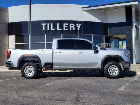 Used 2022 GMC Sierra 2500 SLE w/ Remote Start Package image 1