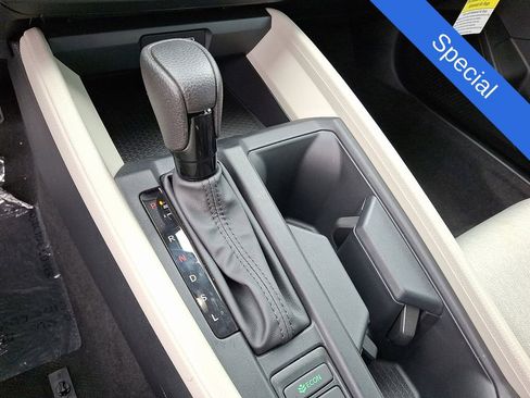 Certified 2025 Honda Accord LX image 12