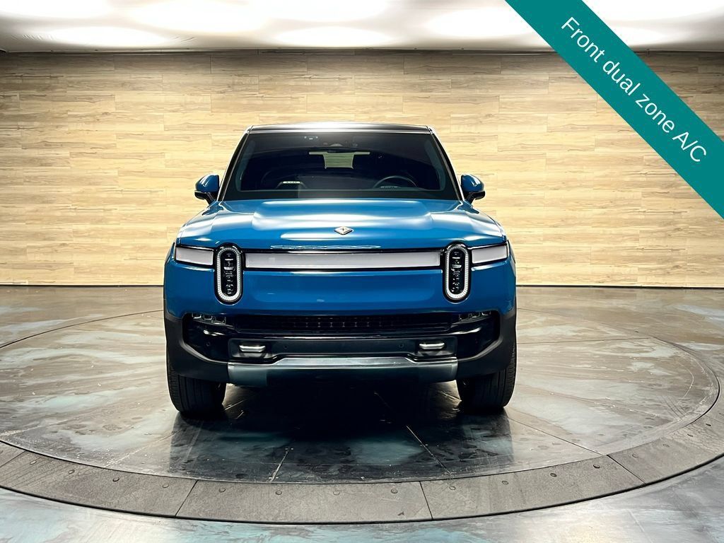 Used 2024 Rivian R1S Adventure Dual AWD/4WD image 5