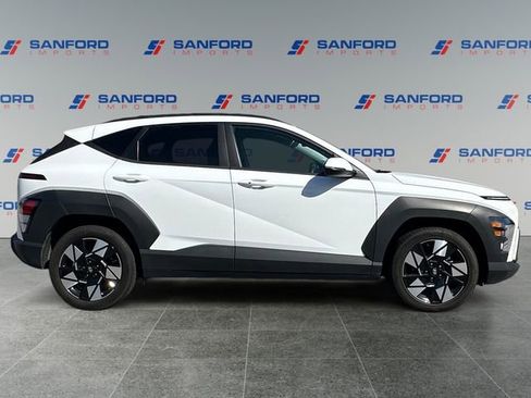 Used 2024 Hyundai Kona SEL FWD image 6