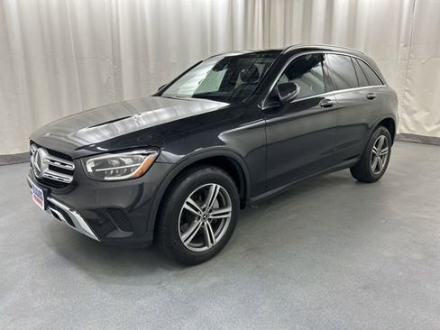 Used 2021 Mercedes-Benz GLC 300 4MATIC w/ Multimedia Package image 2