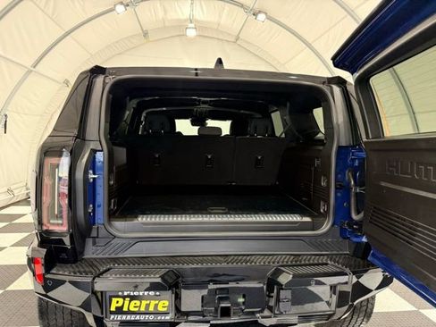 Used 2024 GMC Hummer EV 2X w/ LPO, Illumination Package image 5