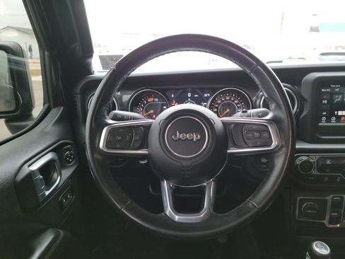 Used 2021 Jeep Wrangler Unlimited Sahara image 10